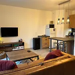 Le Petit Hameau, T2 Avec Jardin Et Parking * Gouvieux